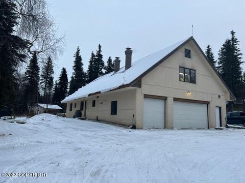 809 Emperor Way, Dillingham, AK 99576