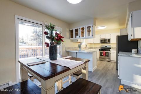 3504 E 17th Ave, Anchorage, AK 99508 photo 1