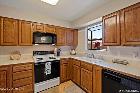 3351 Wiley Post Loop, Anchorage, AK 99517 photo 5