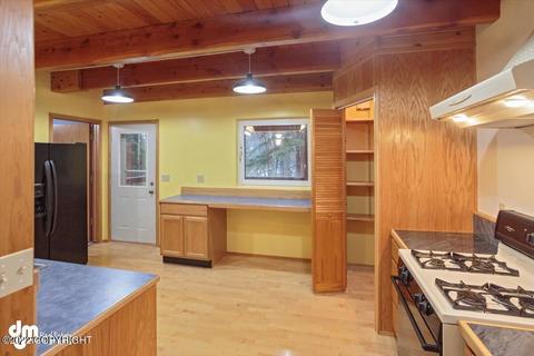 21616 Falling Water Cir, Eagle River, AK 99577 photo 32