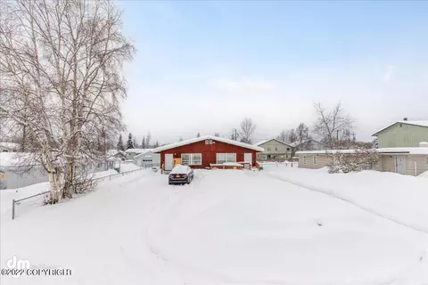 6611 E 10th Ave, Anchorage, AK 99504 photo 3