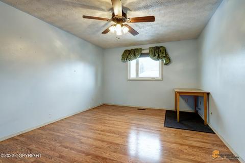 11928 Regency Dr, Eagle River, AK 99577 photo 8
