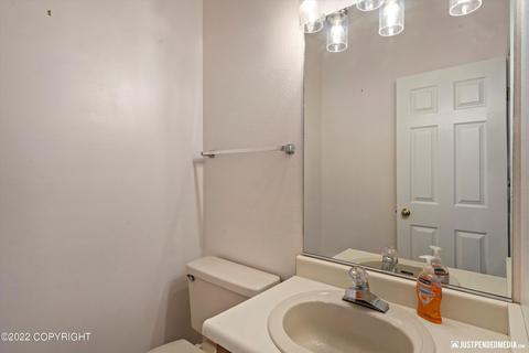 2831 Baxter Rd # 2B, Anchorage, AK 99504 photo 18