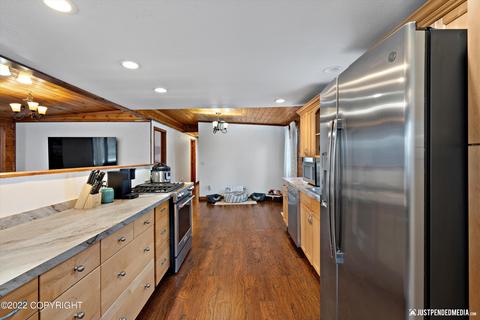 14206 Harold Loop, Eagle River, AK 99577 photo 10