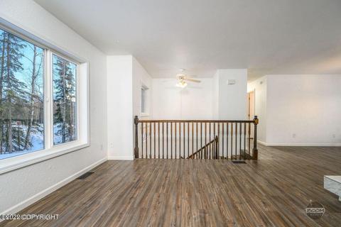 10050 Wren Ln, Eagle River, AK 99577 photo 9