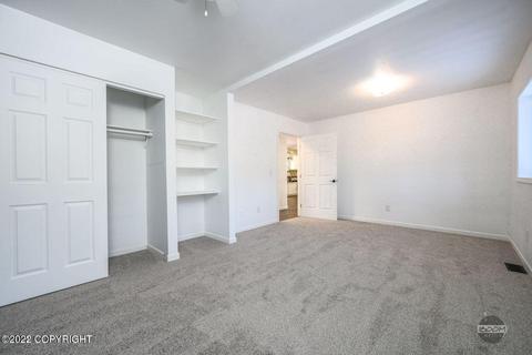 10050 Wren Ln, Eagle River, AK 99577 photo 17