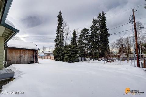 2152 Wayne St, Anchorage, AK 99504 photo 3