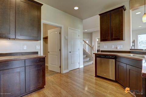 5501 Big Bend Loop, Anchorage, AK 99502 photo 19
