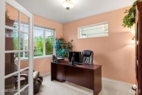 17682 Shasta Cir, Eagle River, AK 99577 photo 7