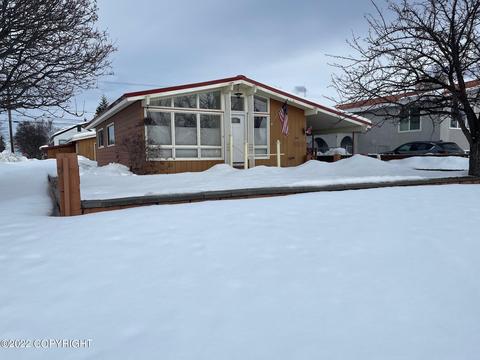 301 E Harvard Ave, Anchorage, AK 99501 photo 2