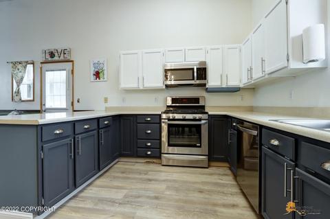 3911 E 86th Ave, Anchorage, AK 99507 photo 5