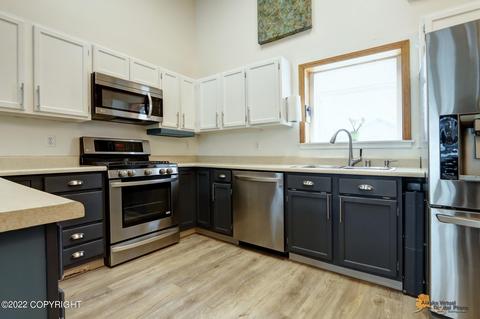 3911 E 86th Ave, Anchorage, AK 99507 photo 6