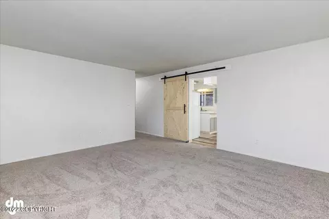 8012 E 4th Ave, Anchorage, AK 99504 photo 5
