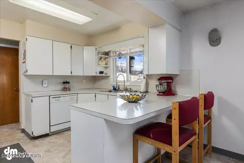 8012 E 4th Ave, Anchorage, AK 99504 photo 26