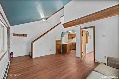 1421 E 17th Ave # 1, Anchorage, AK 99501 photo 6