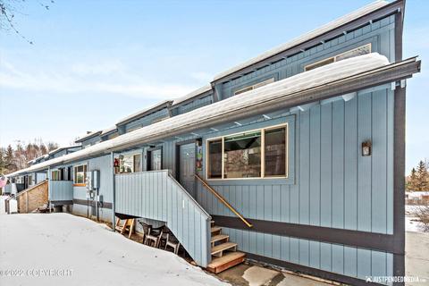 1421 E 17th Ave # 1, Anchorage, AK 99501 photo 2