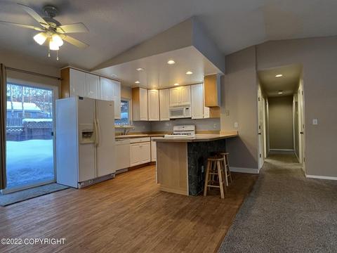 18547 Man O War Rd, Eagle River, AK 99577 photo 6
