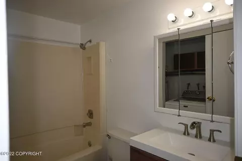 4023 E 7th Ave, Anchorage, AK 99508 photo 11