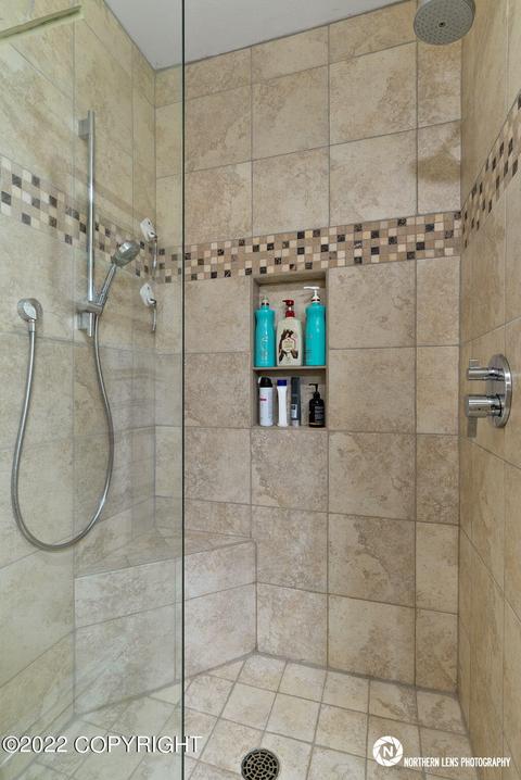 6000 W Tree Dr, Anchorage, AK 99507 photo 41