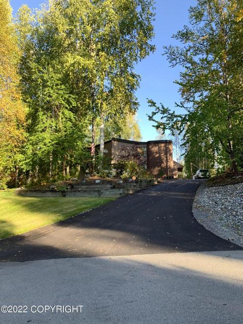 22708 Mcmanus Dr, Chugiak, AK 99567 photo 2