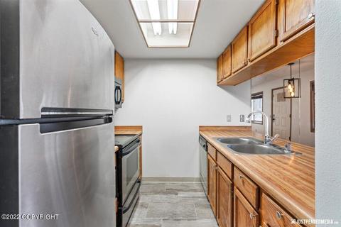 9610 Morningside Loop # B9, Anchorage, AK 99515 photo 10
