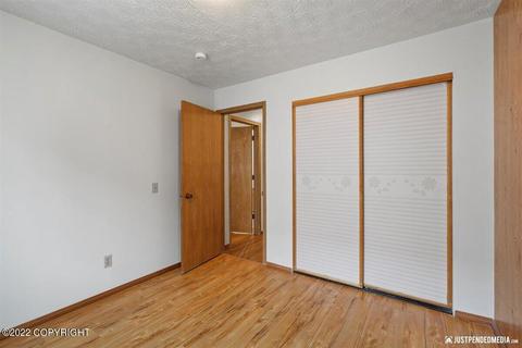 9610 Morningside Loop # B9, Anchorage, AK 99515 photo 17