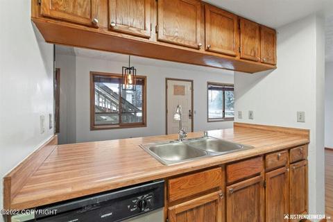 9610 Morningside Loop # B9, Anchorage, AK 99515 photo 12