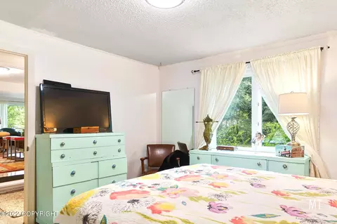 935 E 79th Ave, Anchorage, AK 99518 photo 17