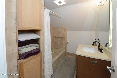 11241 Kaskanak Cir, Eagle River, AK 99577 photo 31