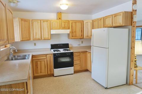 19239 Darby Rd, Eagle River, AK 99577 photo 8