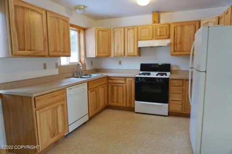 19239 Darby Rd, Eagle River, AK 99577 photo 9