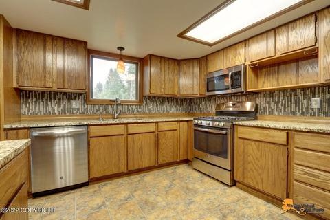 17504 Teklanika Dr, Eagle River, AK 99577 photo 12