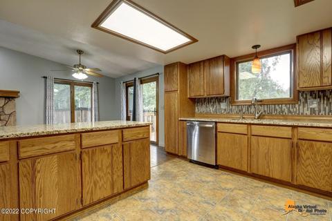17504 Teklanika Dr, Eagle River, AK 99577 photo 10