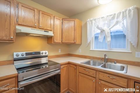 8637 Cross Pointe Loop, Anchorage, AK 99504 photo 12