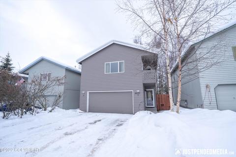 8637 Cross Pointe Loop, Anchorage, AK 99504 photo 2