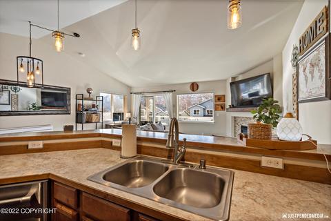 20513 Icefall Dr, Eagle River, AK 99577 photo 11