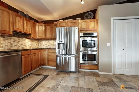 10215 Stewart Dr, Eagle River, AK 99577 photo 22