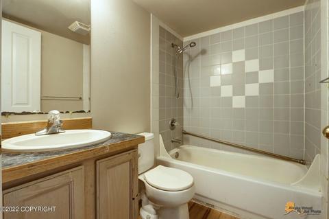 8121 Berry Patch Dr, Anchorage, AK 99502 photo 23