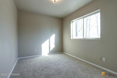 8121 Berry Patch Dr, Anchorage, AK 99502 photo 19