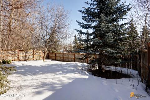 8121 Berry Patch Dr, Anchorage, AK 99502 photo 29
