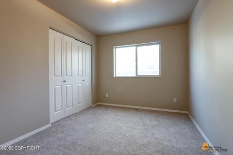 8121 Berry Patch Dr, Anchorage, AK 99502 photo 21