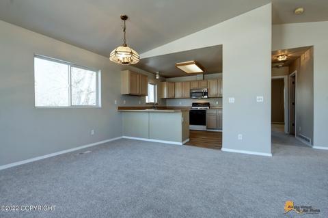 8121 Berry Patch Dr, Anchorage, AK 99502 photo 8