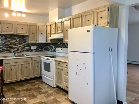 3220 E 41st Ave, Anchorage, AK 99508 photo 4