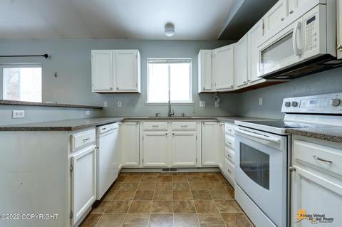 19031 Trail Bay Dr, Eagle River, AK 99577 photo 14