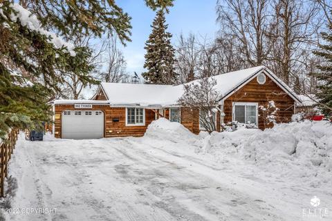 942 Tyonek Dr, Anchorage, AK 99501 photo 1