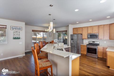 5603 Big Bend Loop, Anchorage, AK 99502 photo 10