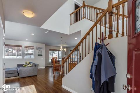 5603 Big Bend Loop, Anchorage, AK 99502 photo 2