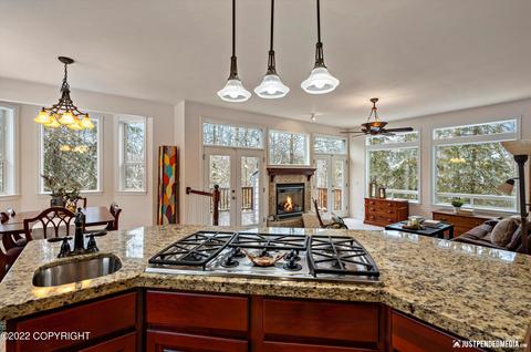 8709 Plumas Cir, Eagle River, AK 99577 photo 17