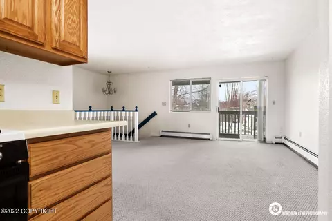 528 State St, Anchorage, AK 99504 photo 4