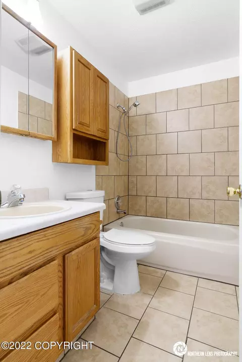 528 State St, Anchorage, AK 99504 photo 20